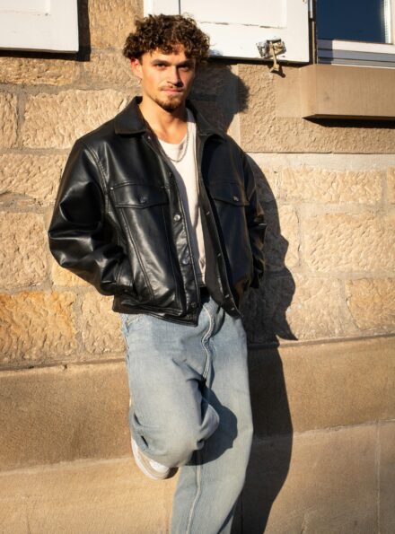 pexels-felix-57767809-18714712